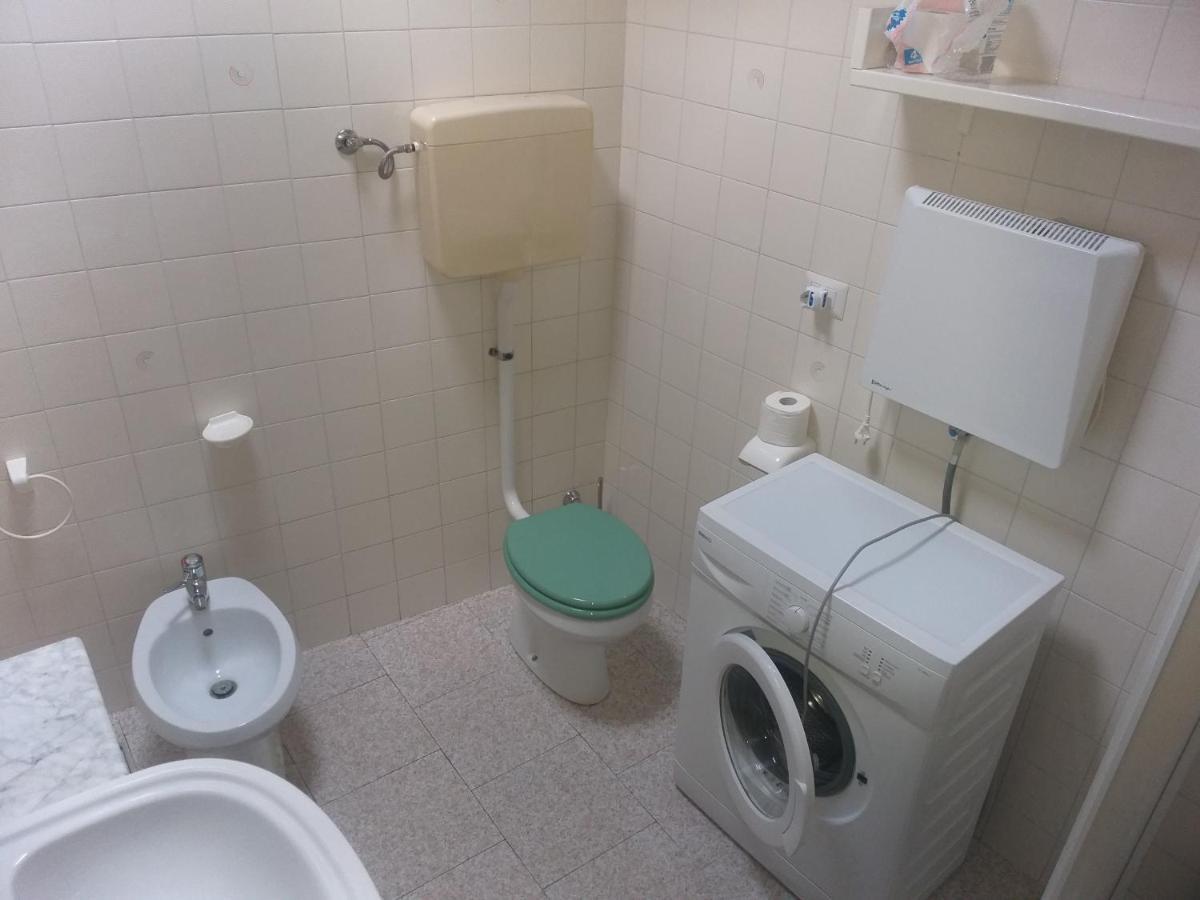 SleepinGarda Apartment Tenno Bagian luar foto