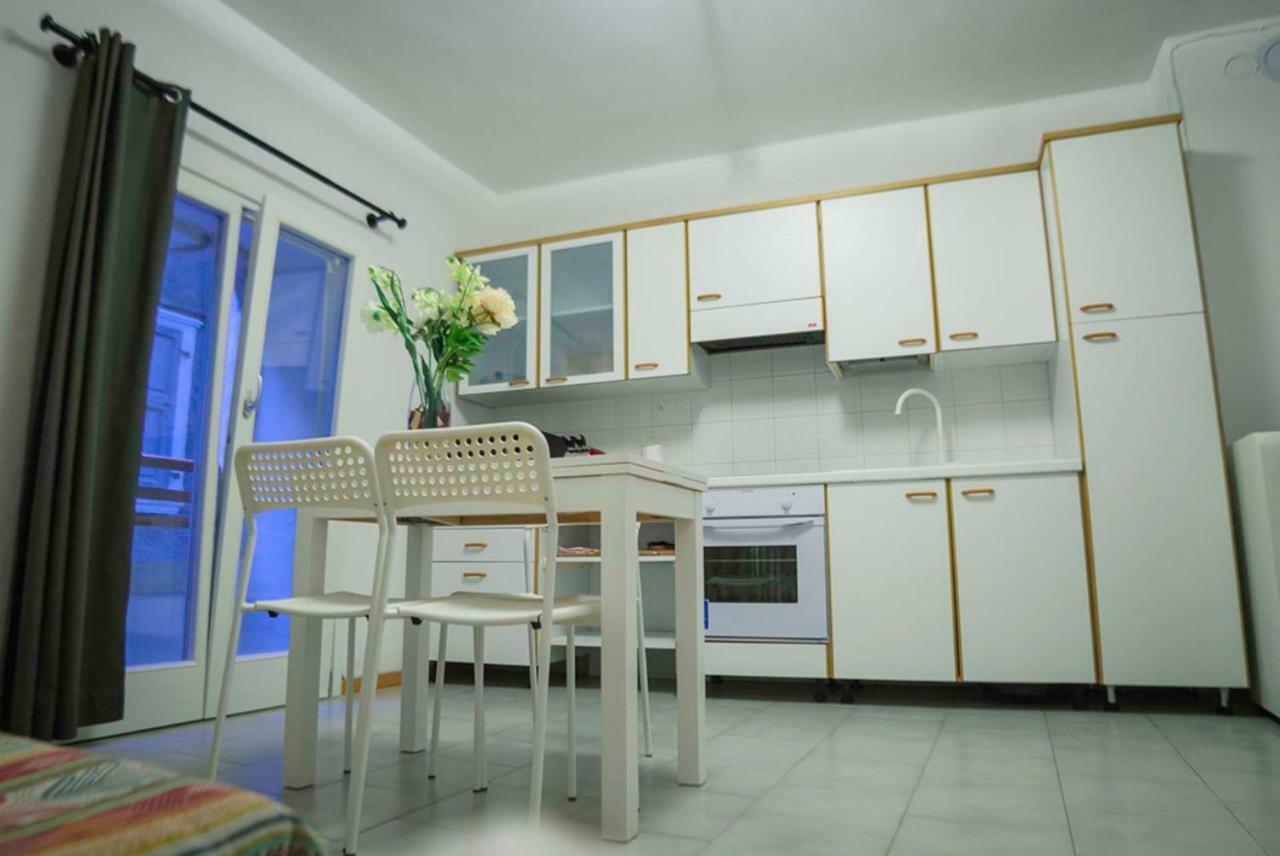 SleepinGarda Apartment Tenno Bagian luar foto