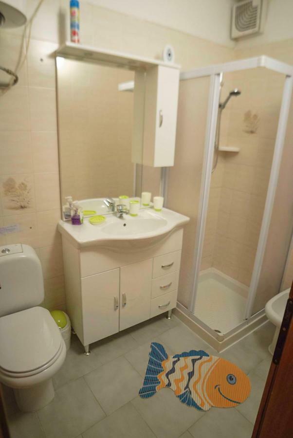 SleepinGarda Apartment Tenno Bagian luar foto