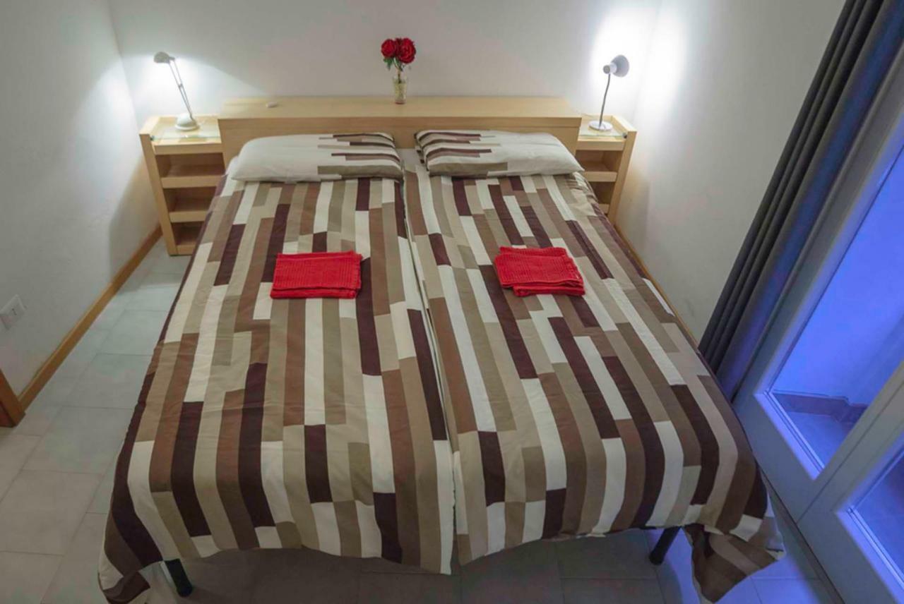 SleepinGarda Apartment Tenno Bagian luar foto